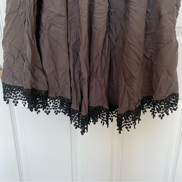 Marie Saint Pierre Long Sleeve Crinkle Dress with Black Lace Detail Size Large - Picture 7 of 13